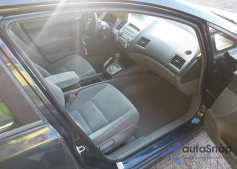 2009 Honda Civic Lx z USA, uszkodzony, nr VIN 1HGFA16509L003204